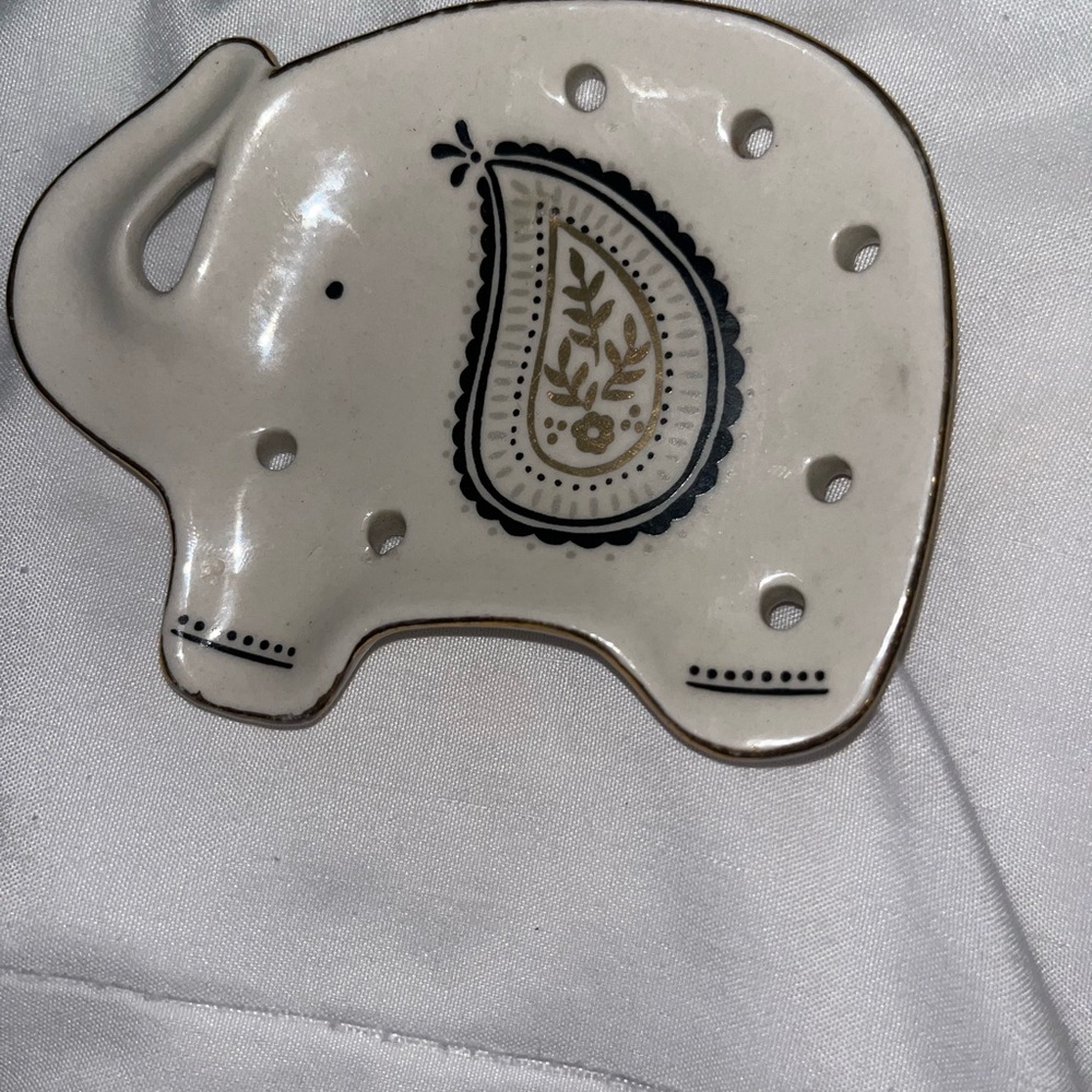 Cost Plus World Market Gray Elephant Jewelry Dish